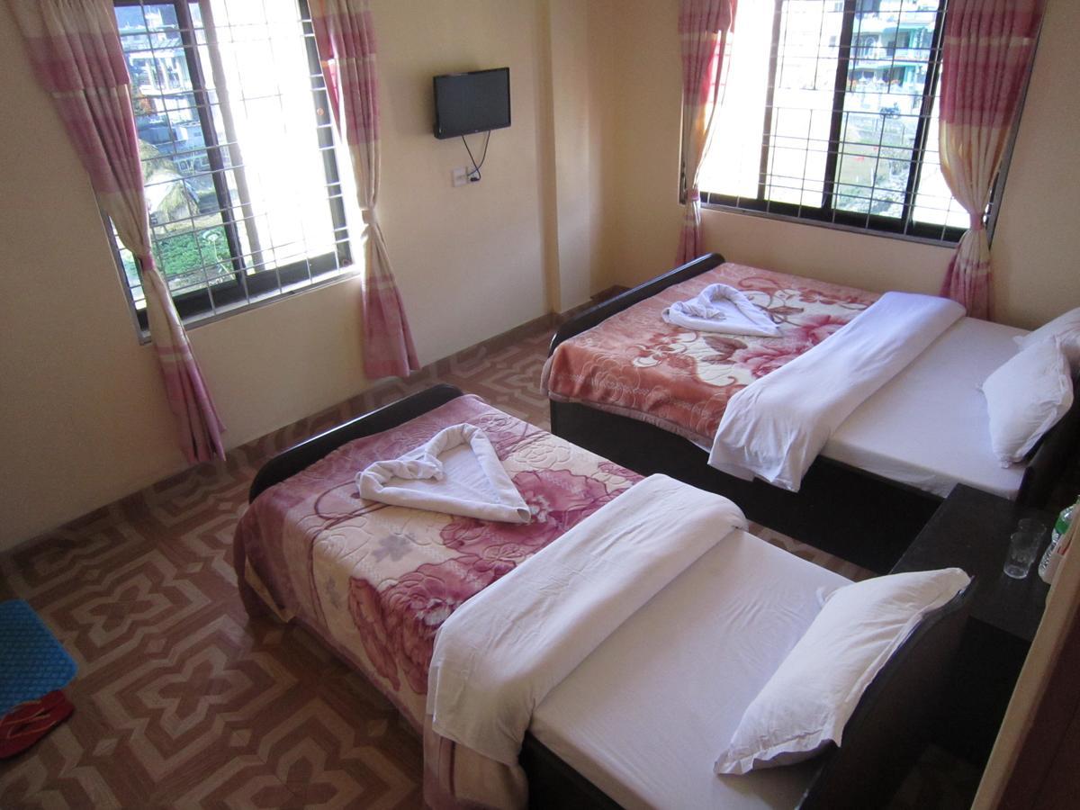 פוקהרה Hotel Sunflower מראה חיצוני תמונה